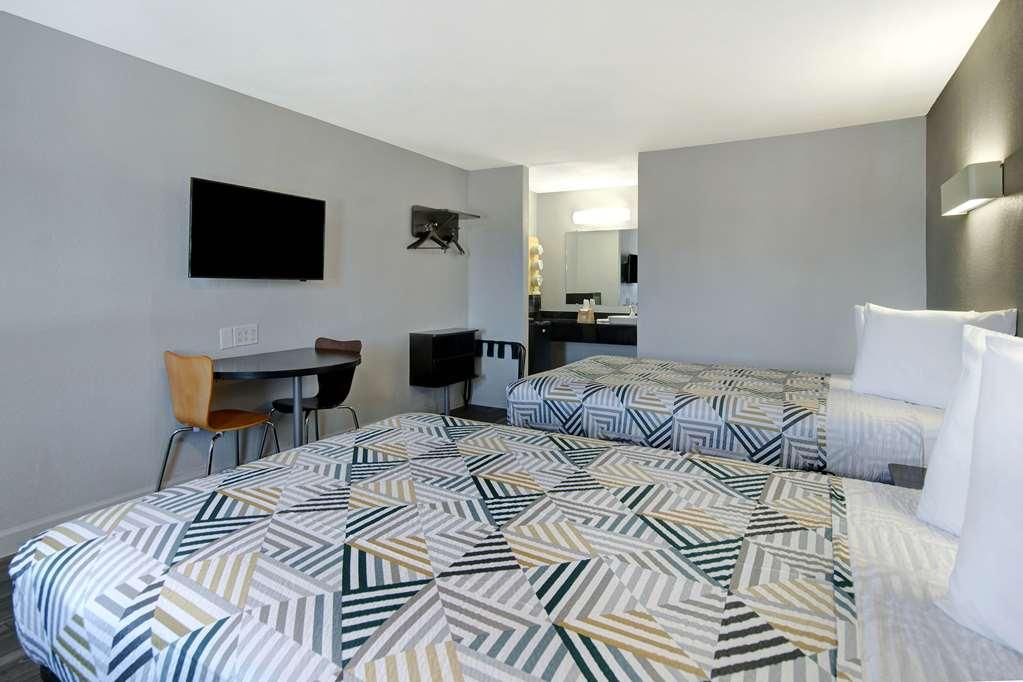Motel 6 Fort Worth - Northside Quarto foto